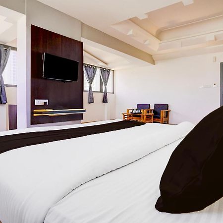Super Townhouse Bombay Exhibition Centre Goregaon エクステリア 写真